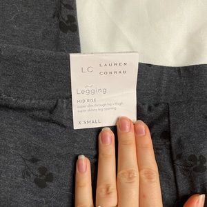 NWT Dark Grey Floral Legging